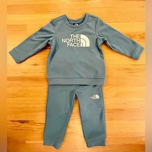 Infant 12-18 month 2 piece outfit.
